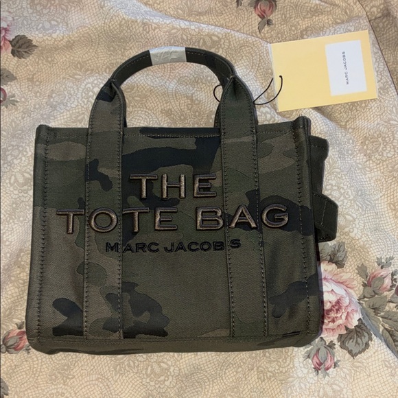 Marc Jacobs Handbags - Marc Jacobs Green Camouflage Tote Bag